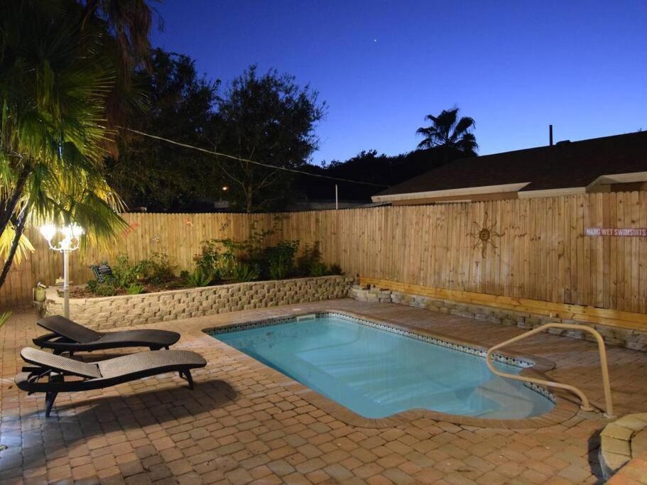 Private Heated Pool Casita Near Downtown & Beaches Villa Sarasota Exterior photo